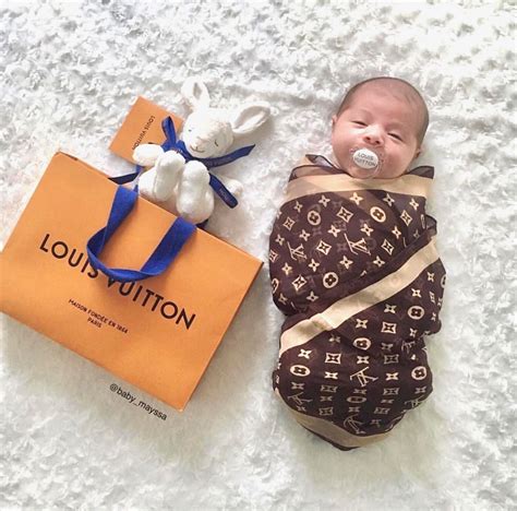 louis vuitton mom and baby gifts.